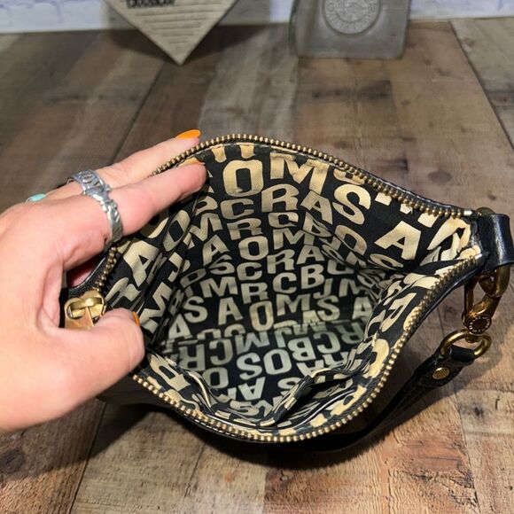 Marc By Marc Jacobs Black Leather Crossbody Handbag - Picture 10 of 14